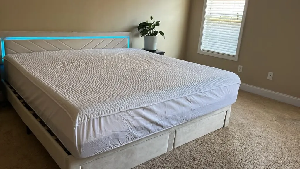 Second view of the finished bed, level and ready to use